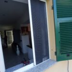 Le zanzariere plissettate Sharknet a fisarmonica: installazione a Traso (Genova)